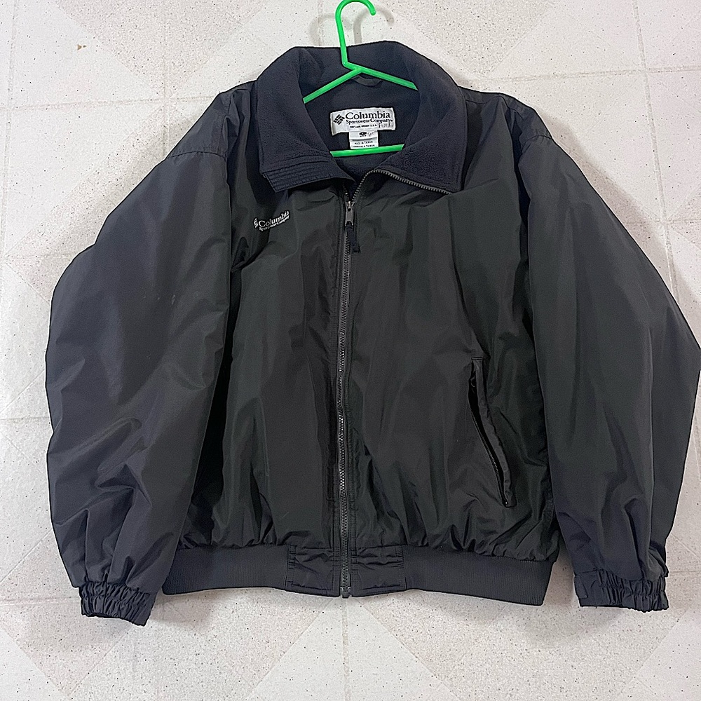 Large Columbia slightly used very nice coat
